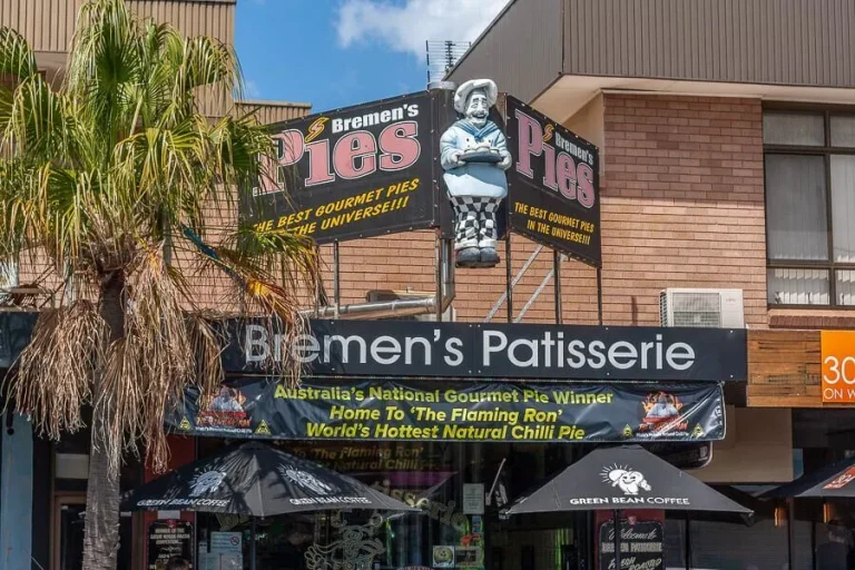bremens patisserie umina beach 768x512