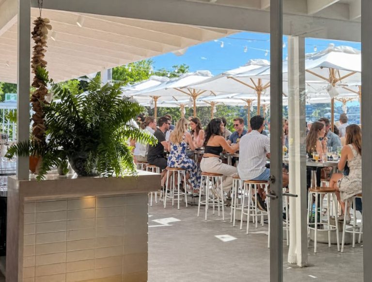 terrigal pavilion outdoor dining 768x581