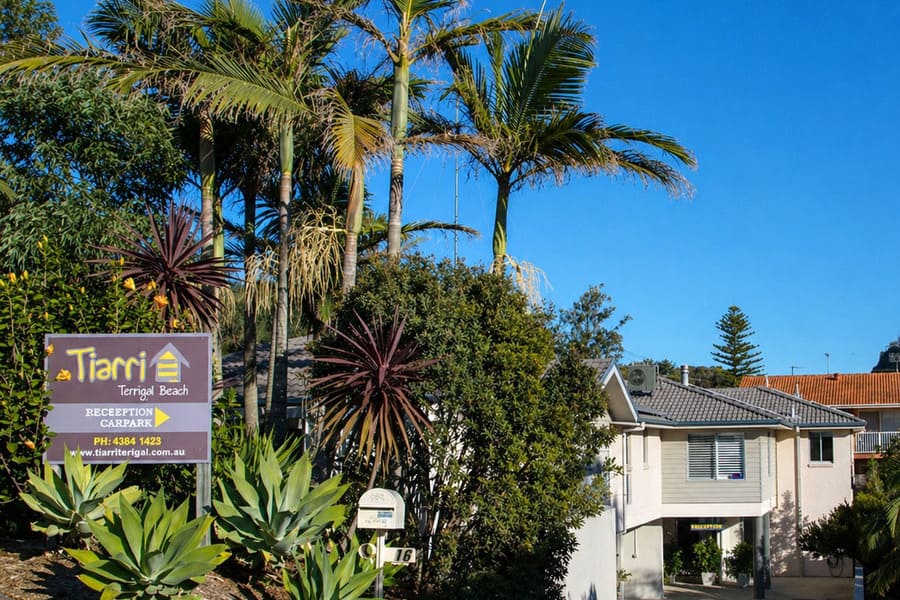 Tiarri Terrigal Beach holiday accommodation entrance Terrigal Central Coast NSW