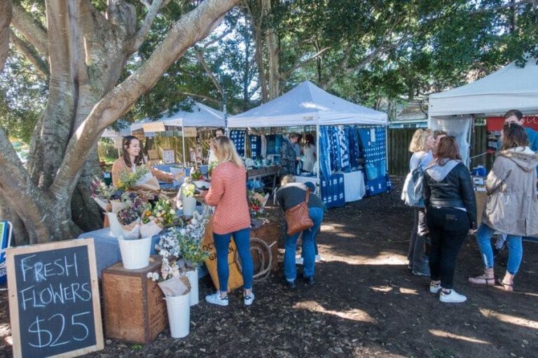 avoca beachside markets flower stall 768x512