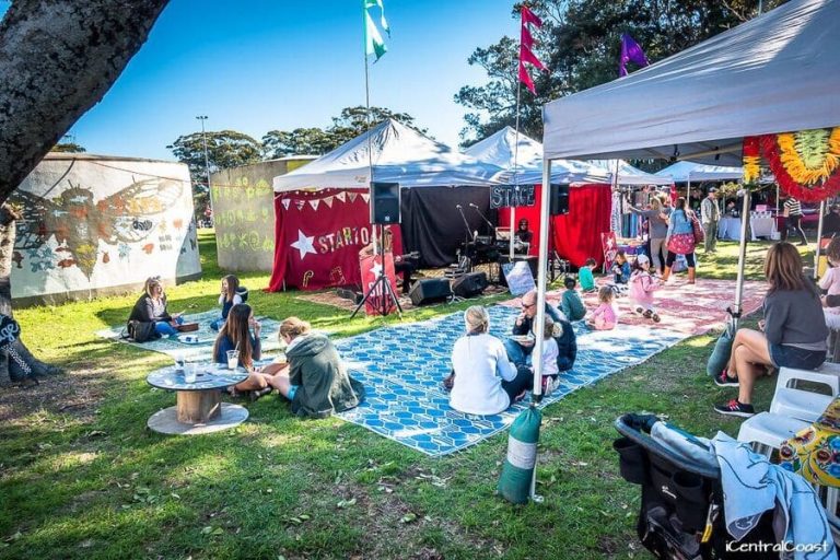 avoca beachside markets stage 768x512