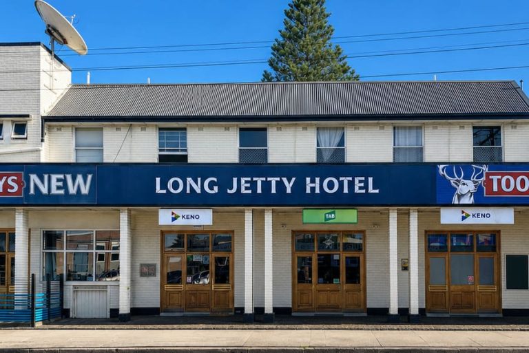 long jetty hotel 768x513